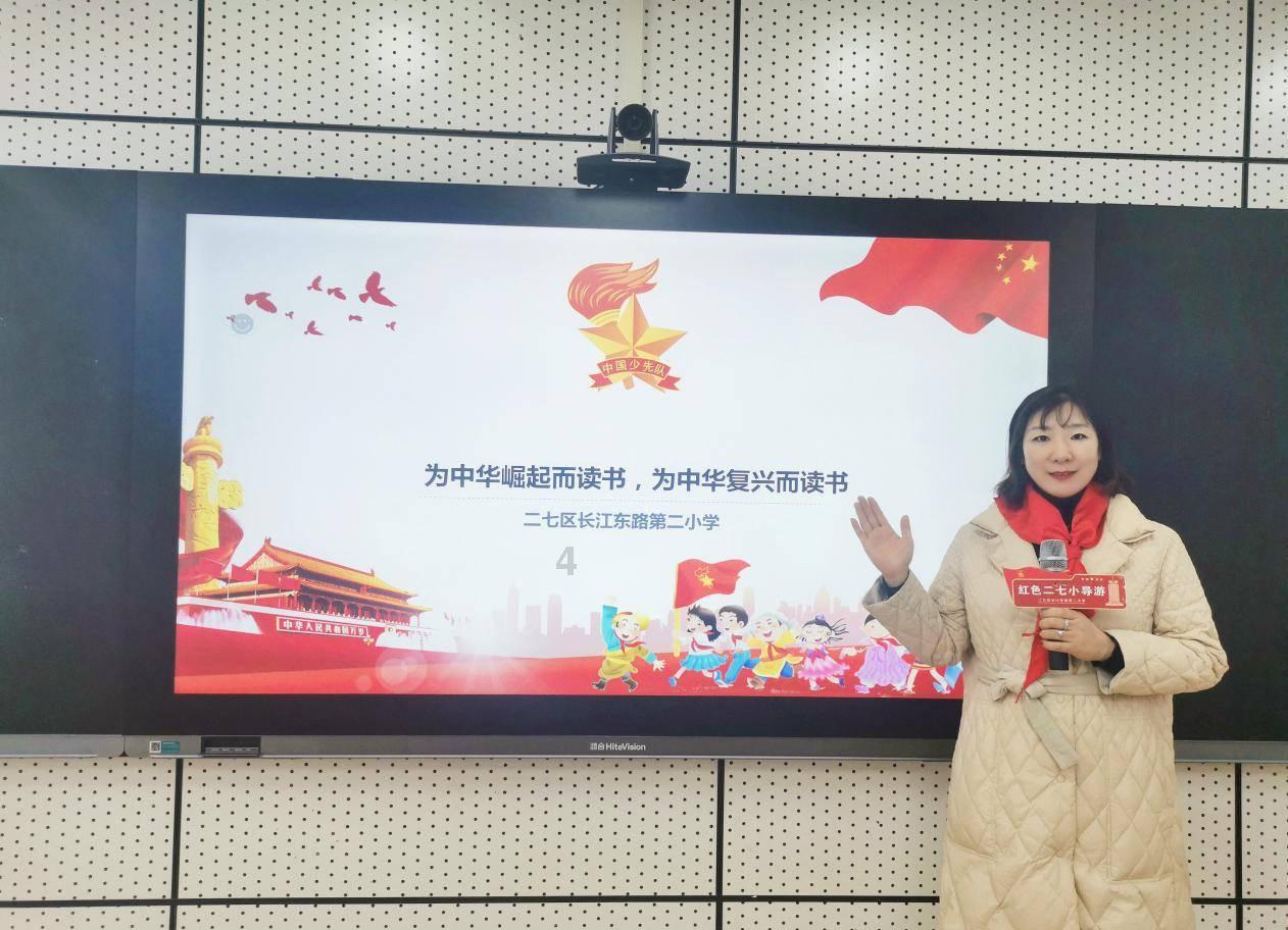 救援贪玩的大象